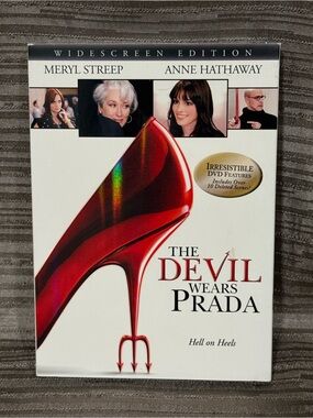 NWT 2006 The Devil Wears Prada DVD w/Slipcase SEALED DVD Case
